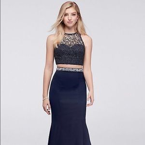 LACE TOP & RUFFLED MERMAID SKIRT